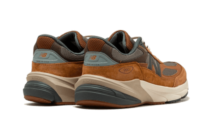 New Balance 990 V6 Carhartt WIP Sculpture Center - M990CH6